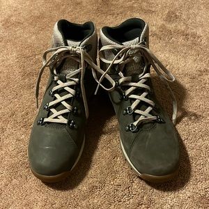 Timberland Women’s Alderwood Mid Hiking Shoes - Dark Green Nubuck